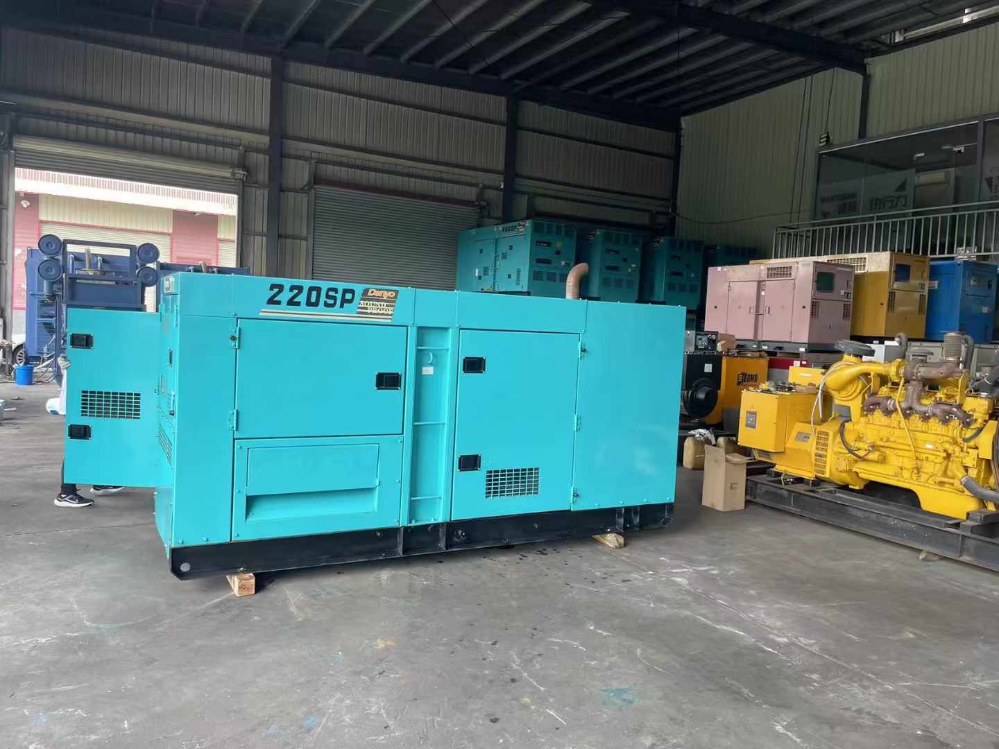 呼兰800kW 柴油发电机的输出电流波动范围是多少？