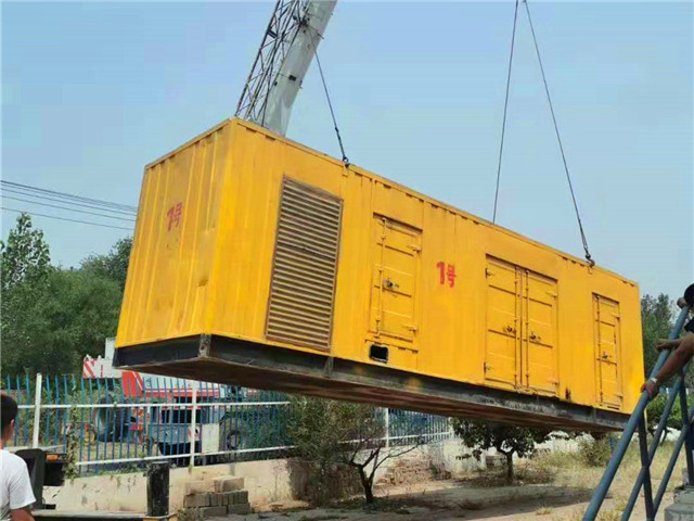 呼兰300KW柴油发电机组油耗是多少？